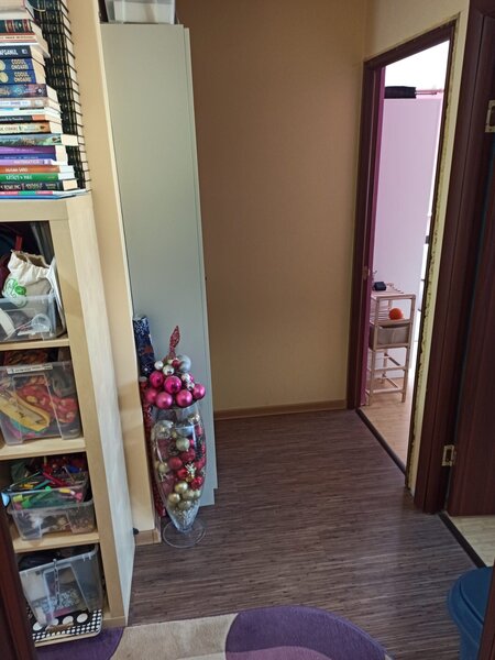 Centru Popesti Leordeni, str. Sf. Voievozi vila indiv. 4-5cam, 3 bai, curte