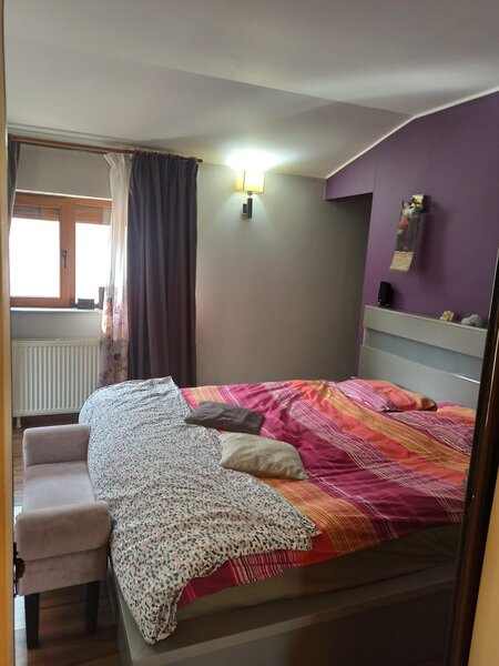 Centru Popesti Leordeni, str. Sf. Voievozi vila indiv. 4-5cam, 3 bai, curte