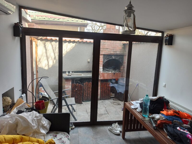 Centru Popesti Leordeni, str. Sf. Voievozi vila indiv. 4-5cam, 3 bai, curte