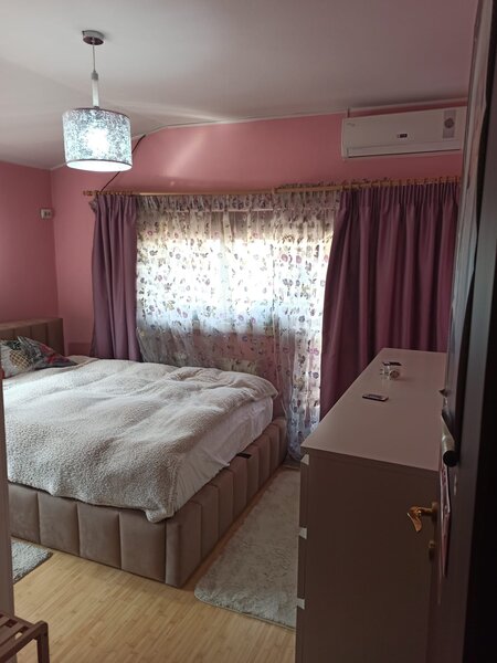 Centru Popesti Leordeni, str. Sf. Voievozi vila indiv. 4-5cam, 3 bai, curte